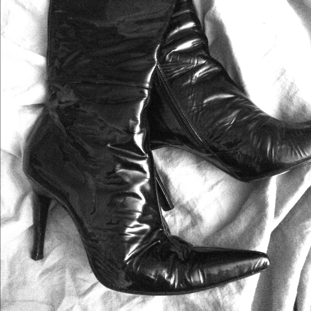 Stuart Weitzman Black Patent Leather Boots